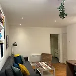 1 Bedroom Flat By Haggerston Station